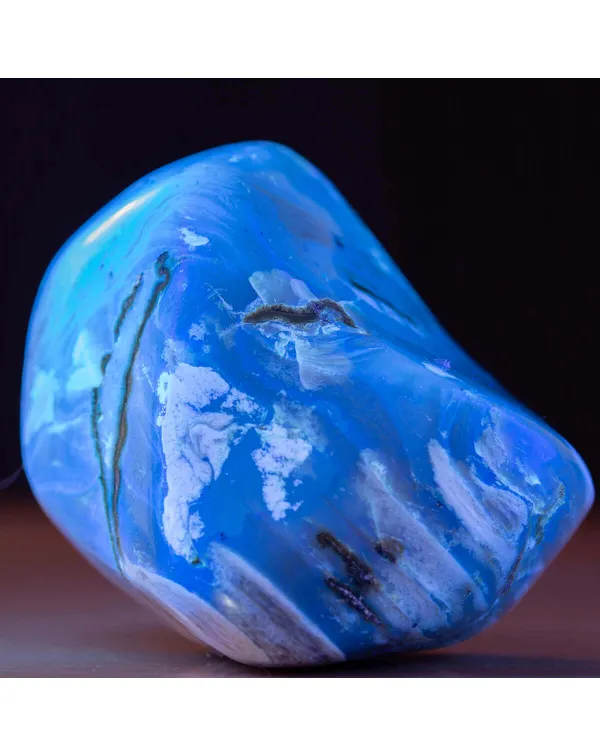 La Luce Blu dell'Ambra Indonesiana.