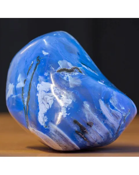 La Luce Blu dell'Ambra Indonesiana.