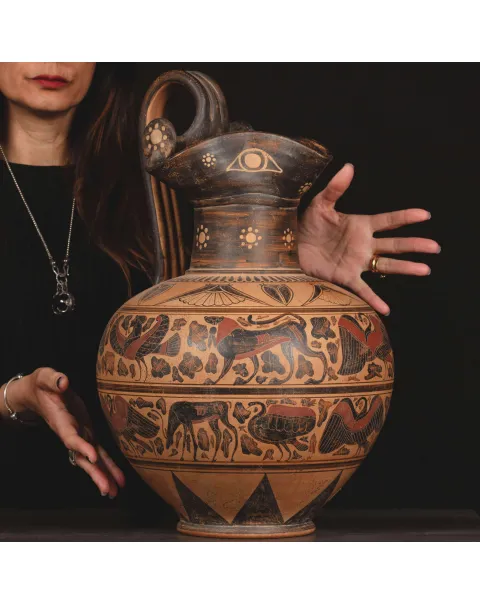 Olpe Corinzia a figure nere – Riproduzione.