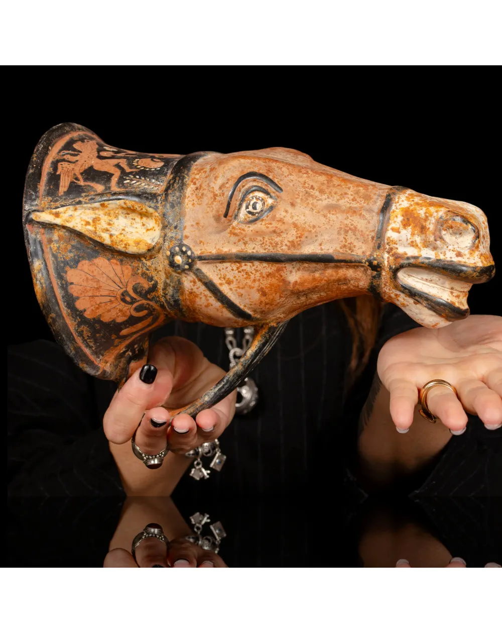Rhyton a Testa di Cavallo – Riproduzione.