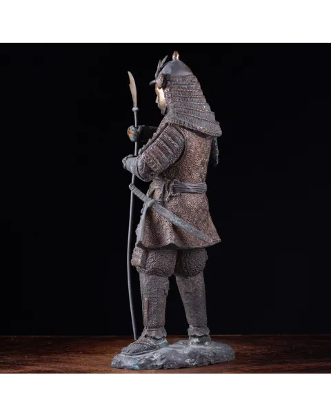 Guerriero Samurai: Statua in Bronzo Era Meiji.