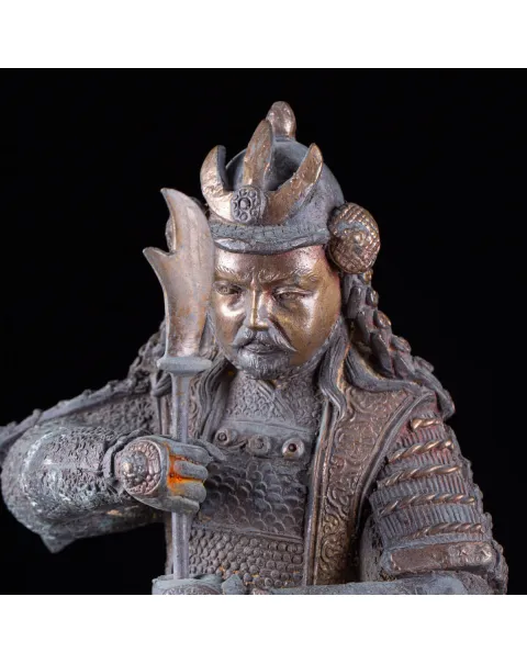 Guerriero Samurai: Statua in Bronzo Era Meiji.