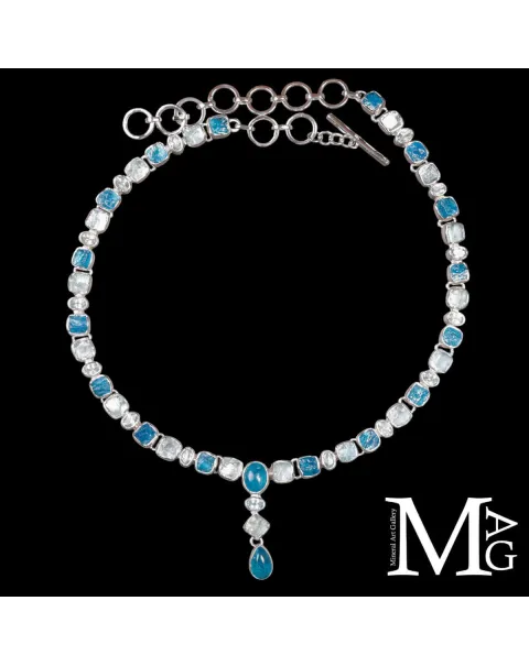 Collier in Argento con Acquamarina e Apatite Naturali.