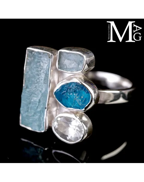 Anello in Argento con Acquamarina e Apatite Naturali