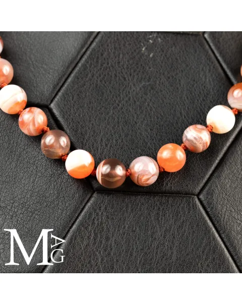 Collana in Agata del Botswana –  Antiche Vibrazioni.