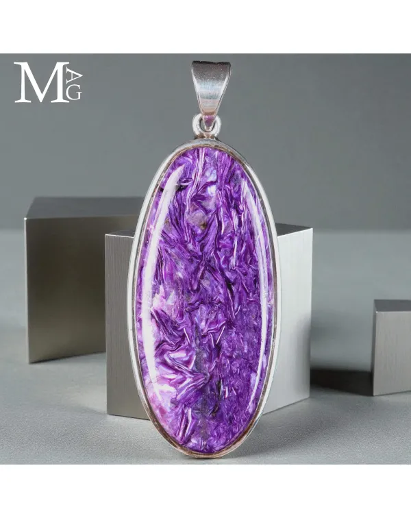 Ciondolo in Argento con Cabochon di Charoite Natur...