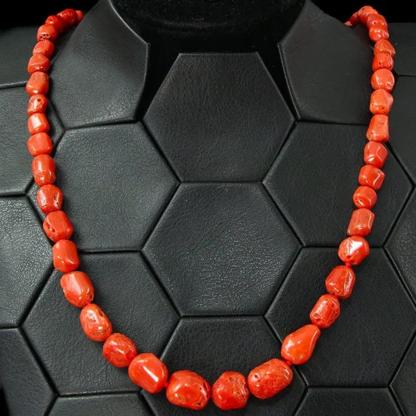 Collier in Corallo Rosso Mediterraneo – Sassi Naturali.
