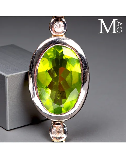 Orecchini - Ametista Boliviana - Peridoto - Granato e Diamanti.