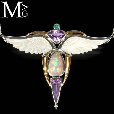 Collier con opale, ametista, smeraldo e diamante �...