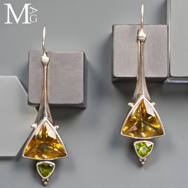 Orecchini in argento con quarzo citrino trillion e...
