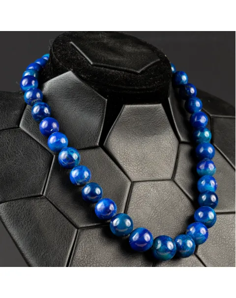Collana in Lapislazzuli: Eleganza Blu e Connessione Spirituale.