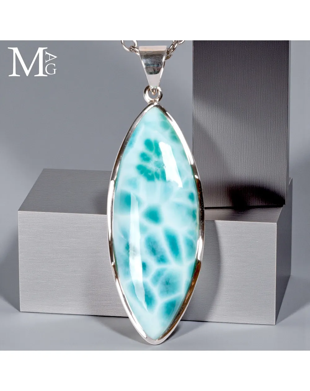 Larimar Naturale – Pietra del Mare Cristallizzata.