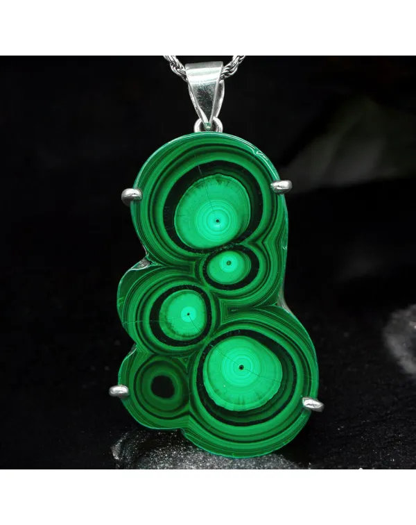 Malachite dai Cerchi Concentrici – Gioiello Unic...