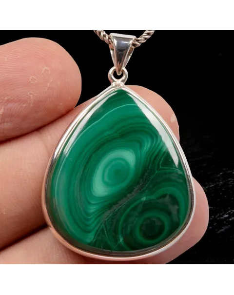 Ciondolo a Goccia in Argento con Malachite.