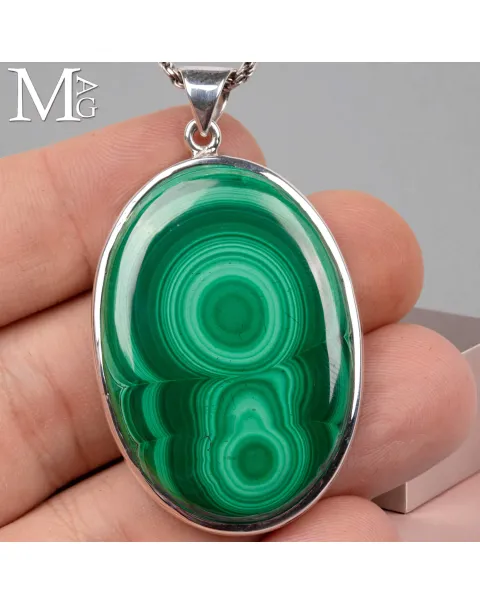 Ciondolo in Argento con Malachite del Congo.
