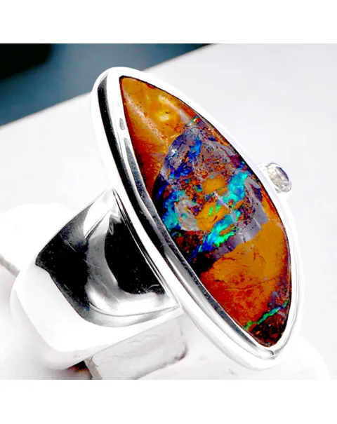 Anello Opale Boulder Australiano.