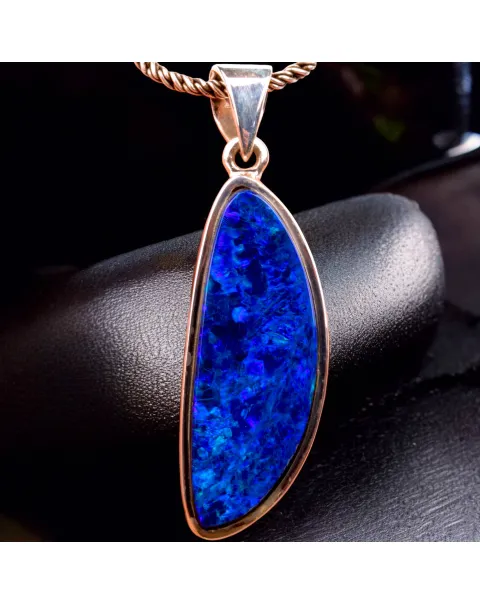 Ciondolo in Argento con Opale Boulder Australiano.