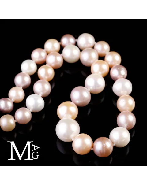Collana Multicolore di Perle di Acqua Dolce.