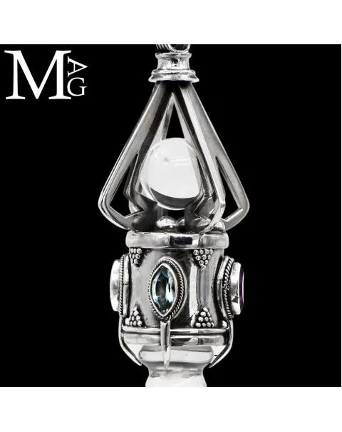 Pendulum da Divinazione in Argento con Quarzo e Gemme.