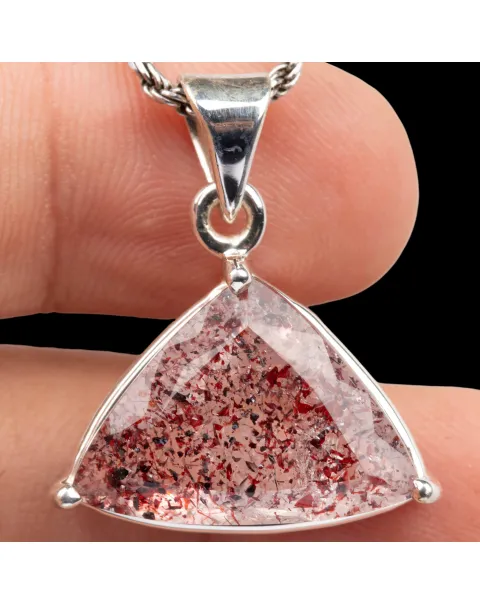 Ciondolo in Argento con Quarzo Fragola Trigonale