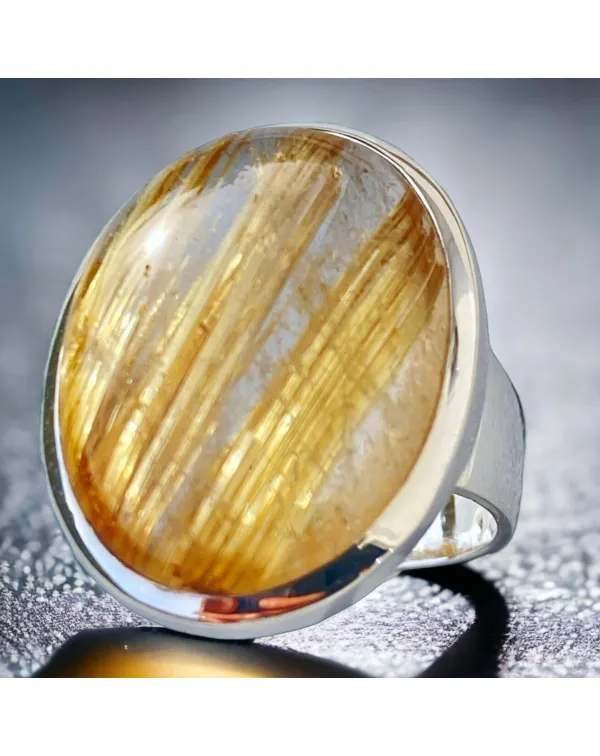 Anello in Argento con Quarzo Rutilato.