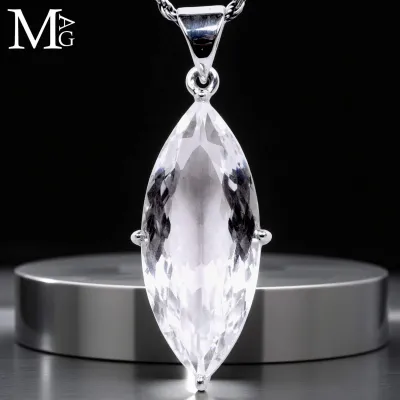 Ciondolo in argento con Quarzo Ialino taglio Marquise