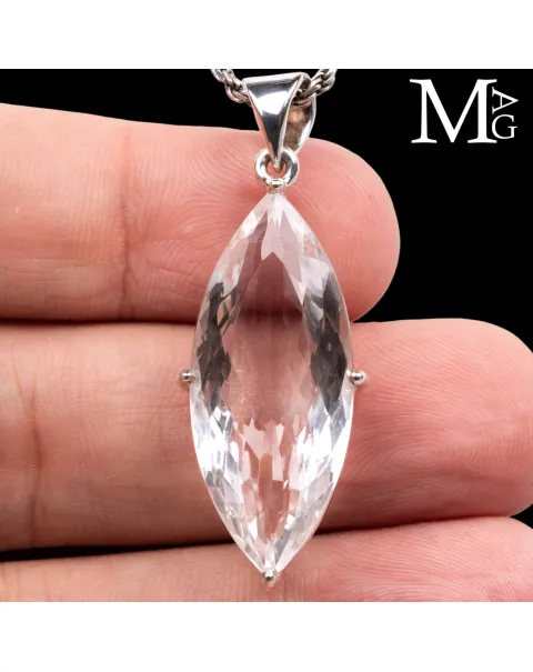 Ciondolo in argento con Quarzo Ialino taglio Marquise