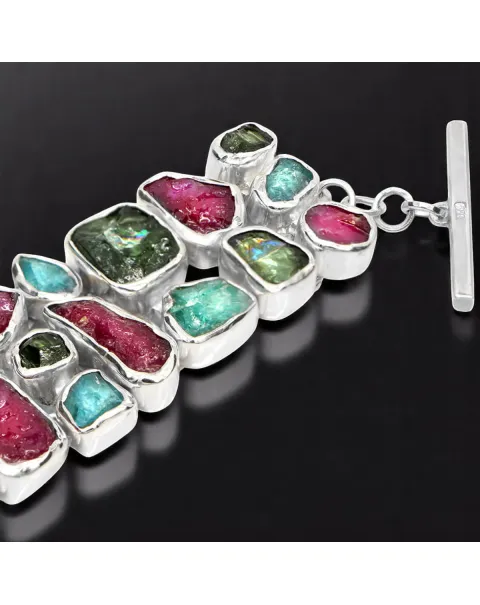 Bracciale in Argento con Quarzo Verde, Apatite Blu e Rubino.
