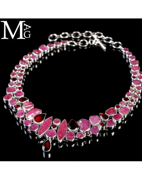 Collier - Gioiello Scultoreo con Rubini Grezzi