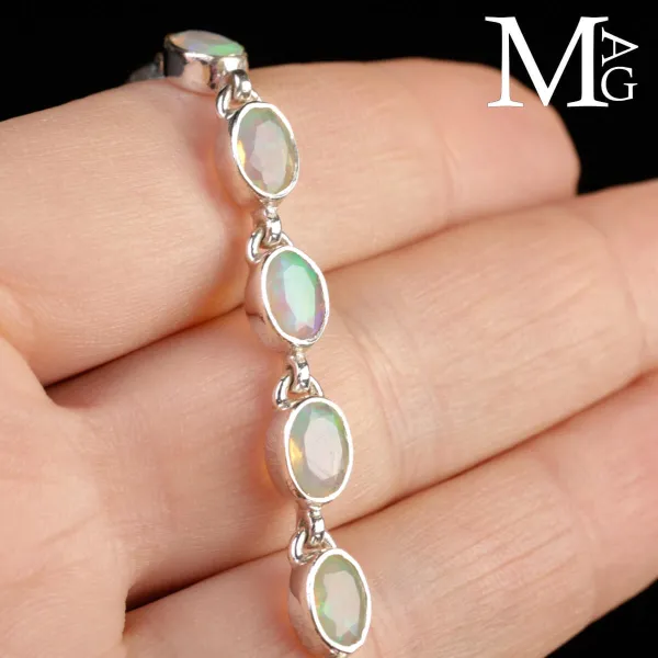 Bracciale in Argento con Opali Etiopi Welo