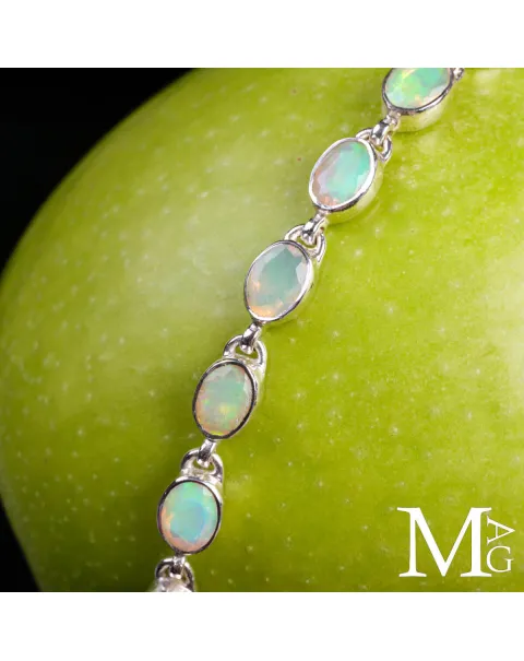 Bracciale in Argento con Opali Etiopi Welo