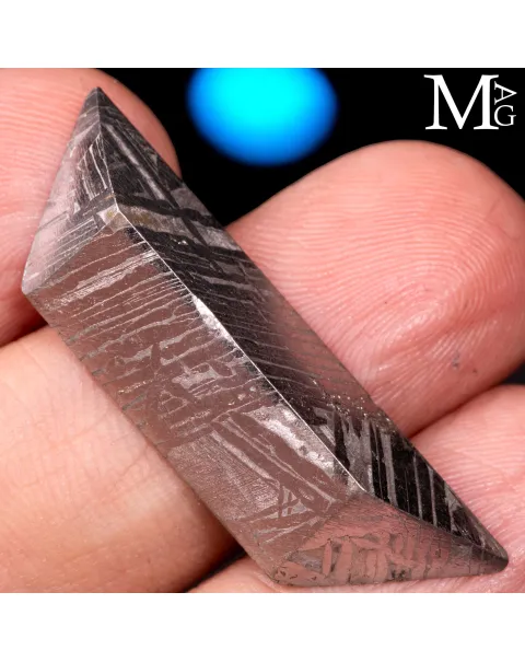 Meteorite Aletai – Frammento con figure di Widmanstätten.
