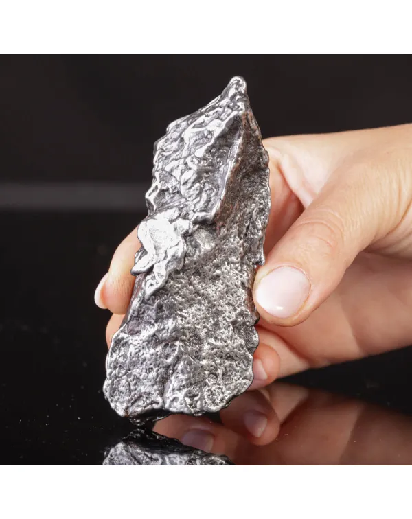 Frammento di Meteorite Ferroso: Un Pezzo di Astero...