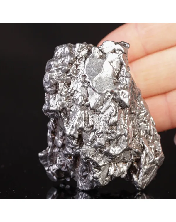 Meteorite Ferroso – Campo del Cielo, Argentina.