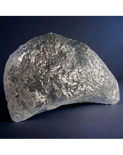 Meteorite Campo del Cielo da 2,5 kg su Base in Legno ed Acciaio.