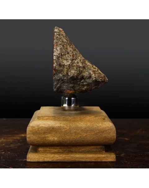 Geode Agata su piedistallo