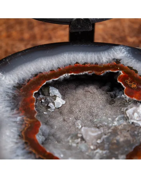 Geode Agata Sezionata su base