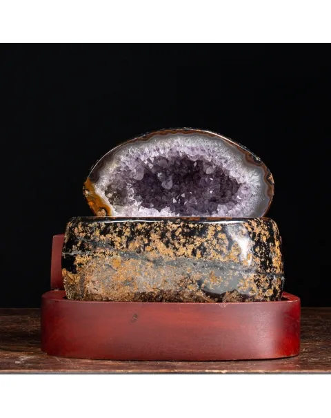 Geode Agata Sezionata su base