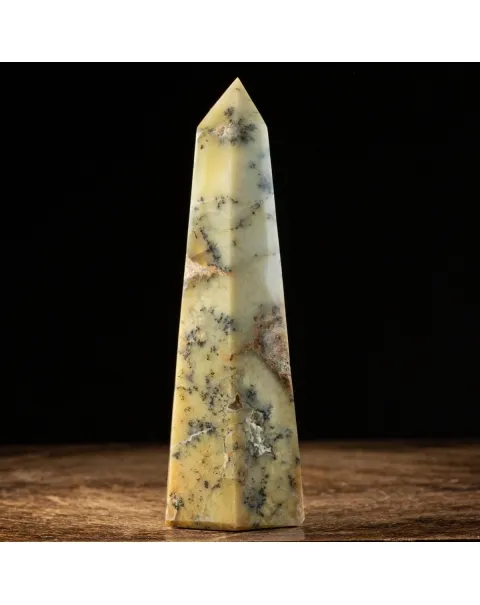 Obelisco in Agata Dendritica