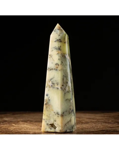 Obelisco in Agata Dendritica