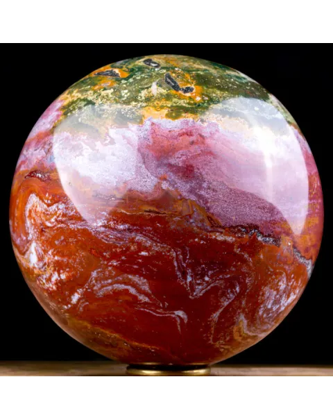 Sfera in Agata con Cristallizzazioni di Quarzo.