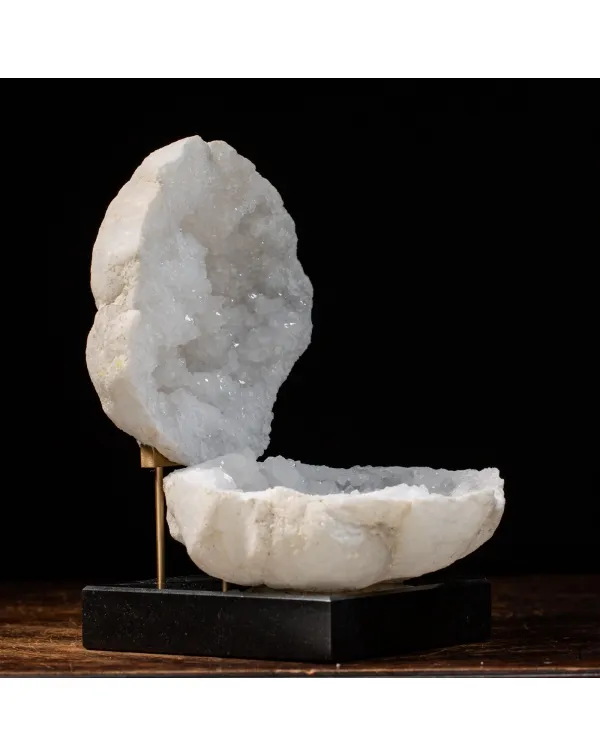 Geode Calcite su Marmo