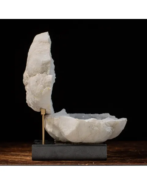 Geode Calcite su Marmo