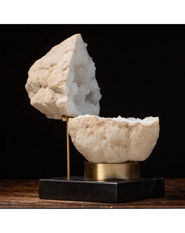 Geode Calcite su Marmo