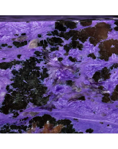 Straordinario Cubo in Charoite