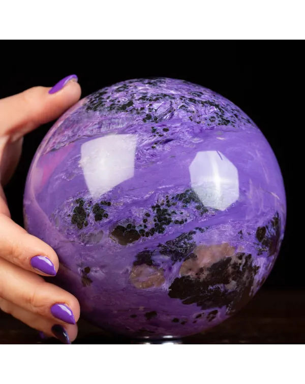 Sfera di Charoite: Una Rarità dall'Ineguagliabile...