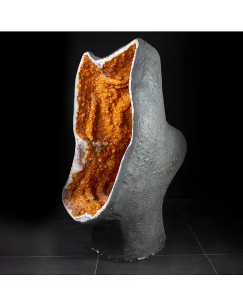 Un Magnifico Geode di Quarzo Citrino dal Brasile - Un Capolavoro Unico