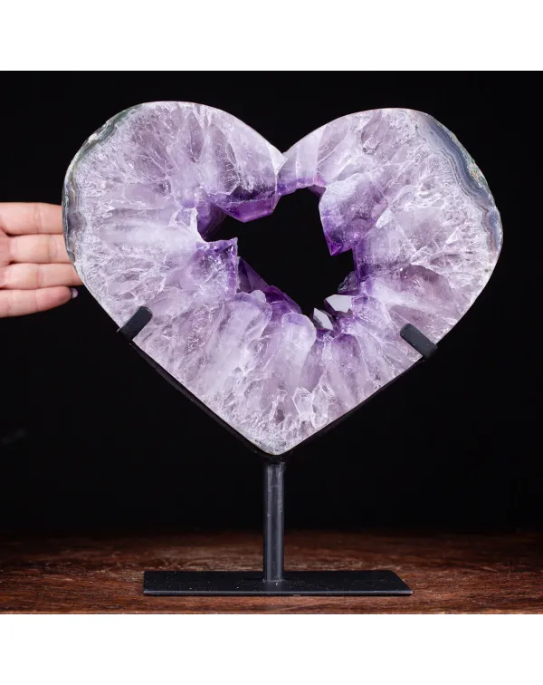 Elegante Fetta di Geode di Ametista a Forma.