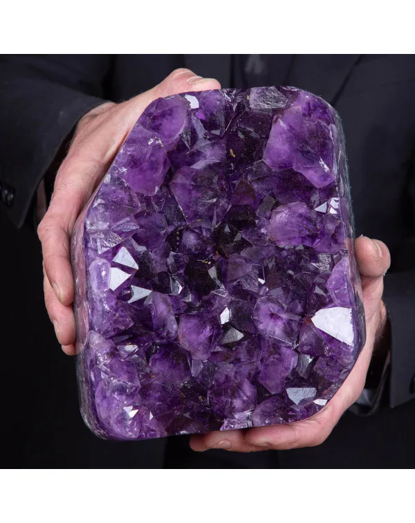 Drusa di Ametista Viola Scuro.