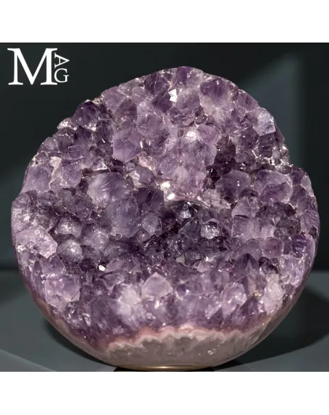Sfera in Geode di Ametista – Cristalli